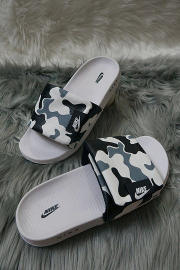 NIKE AIRCUSHION SLIPPERS | SUPER SOFT & ANTI-SLIP | ADJUSTABLE STRAP
